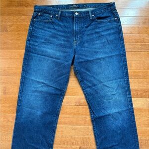 Lucky Brand Men's Relaxed Fit Blue Jeans